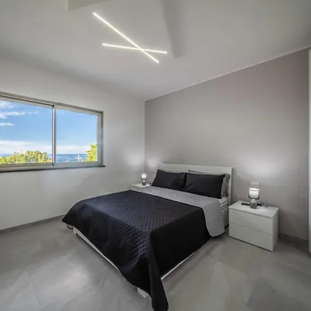 U Preiu - Casa Petra アパート パッティ